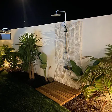 Casa Damar With Sea View & Heated Pool Corralejo